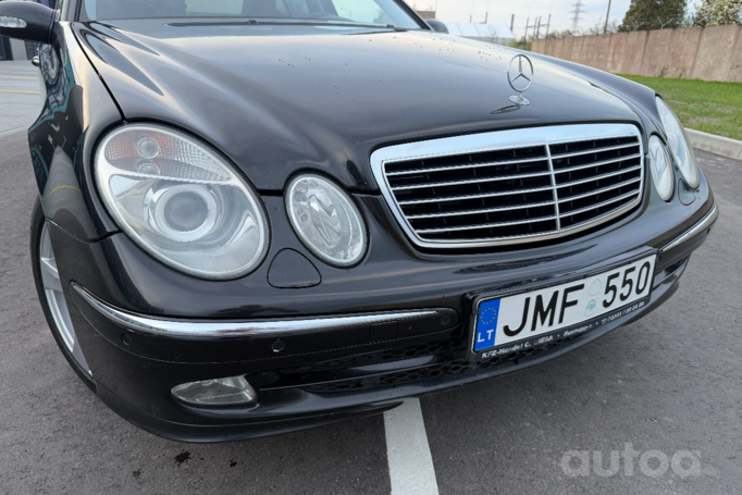 Mercedes-Benz E-Class W211 Sedan