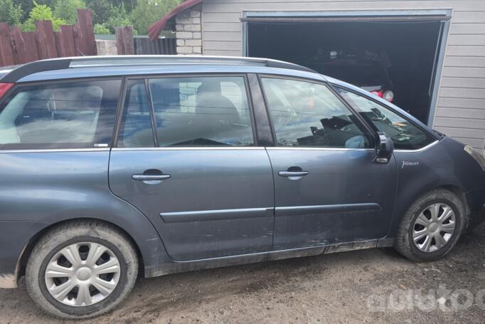 Citroen C4 Picasso 1 generation Minivan 5-doors