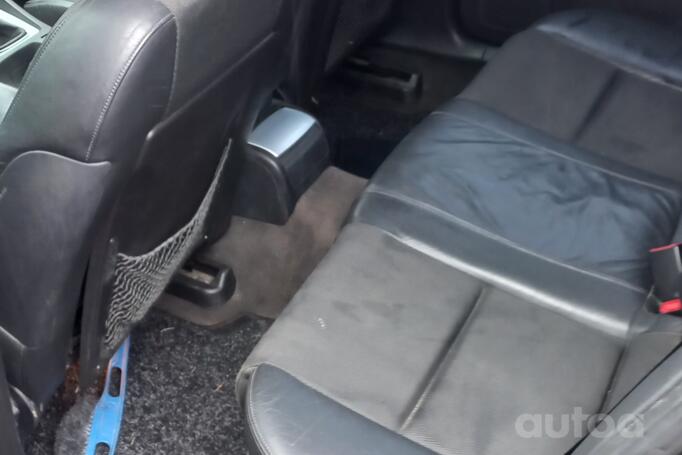 Audi A4 B6 Avant wagon 5-doors