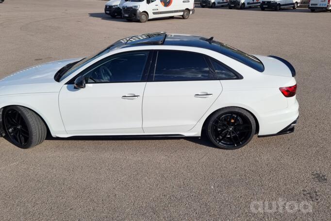 Audi A4 B9 Sedan
