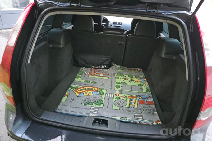 Volvo V50 1 generation wagon