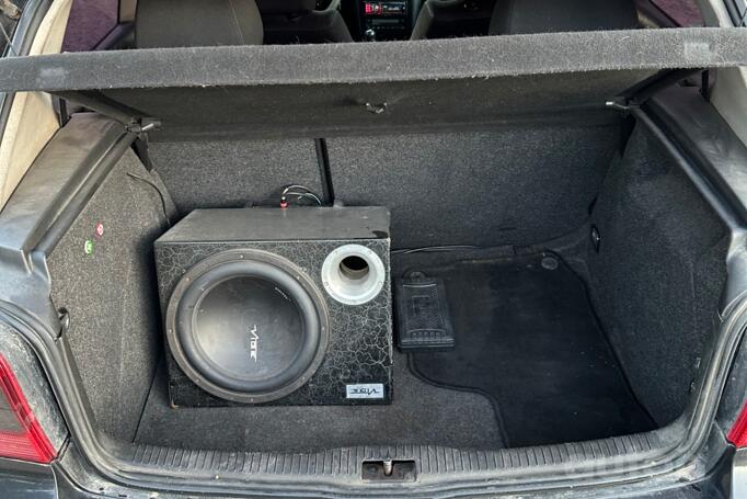 Volkswagen Golf 4 generation Hatchback 3-doors