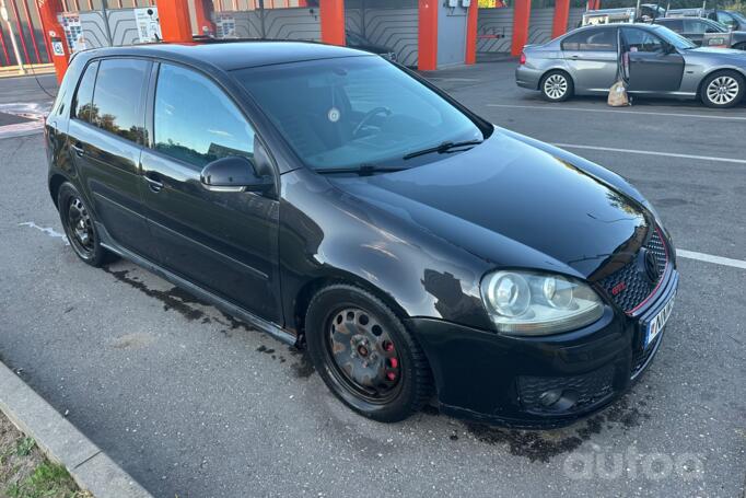 Volkswagen Golf GTI 5 generation