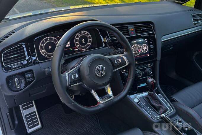 Volkswagen Golf GTI 7 generation [restyling]