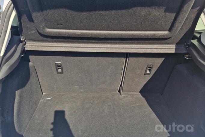 Ford Focus 3 generation [restyling] Hatchback 5-doors