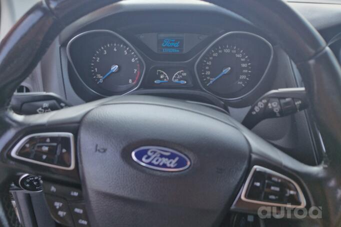 Ford Focus 3 generation [restyling] Hatchback 5-doors