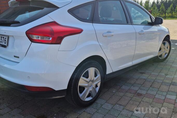 Ford Focus 3 generation [restyling] Hatchback 5-doors