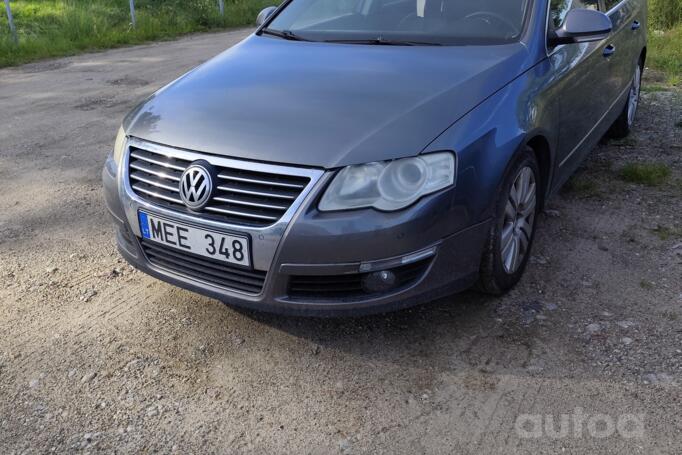 Volkswagen Passat B6 wagon 5-doors