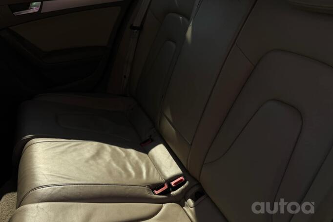 Audi A4 B8/8K wagon 5-doors
