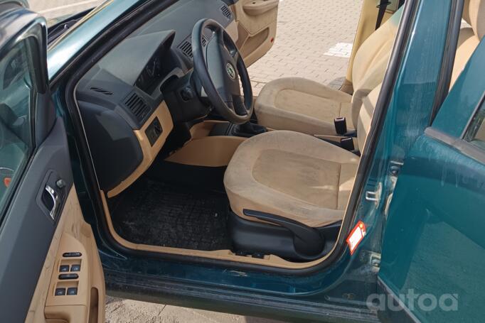 Skoda Fabia 1 generation [restyling]