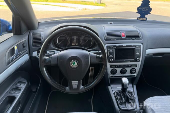 Skoda Octavia RS A5 liftback 