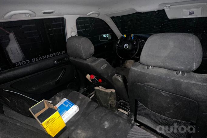 Volkswagen Golf 4 generation Hatchback 5-doors