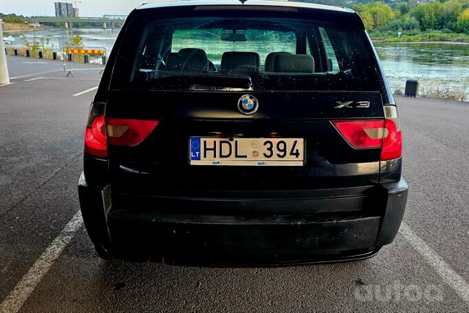 BMW X3 E83 Crossover