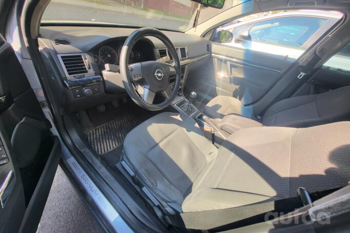 Opel Signum C Hatchback