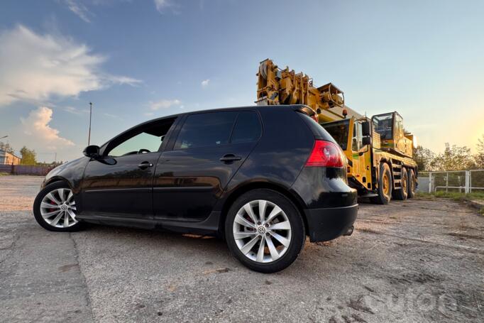 Volkswagen Golf GTI 5 generation