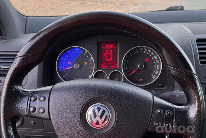 Volkswagen Golf GTI 5 generation