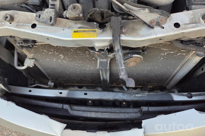 Toyota Auris 2 generation [restyling]