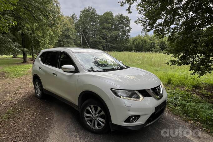 Nissan X-Trail T32 Crossover