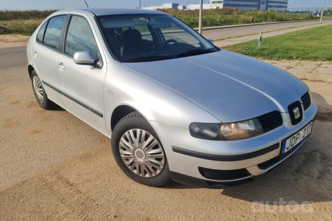 SEAT Leon 1 generation Hatchback