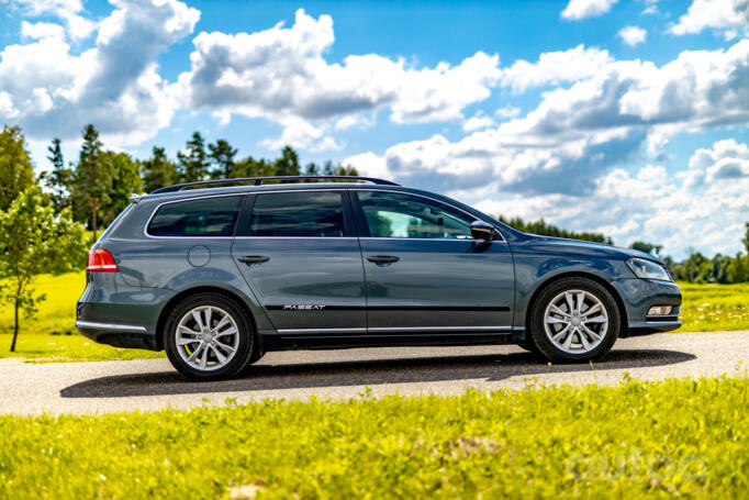Volkswagen Passat B7 Variant wagon 5-doors
