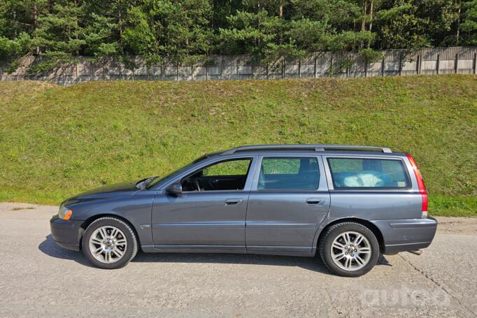 Volvo V70 2 generation [restyling] wagon 5-doors