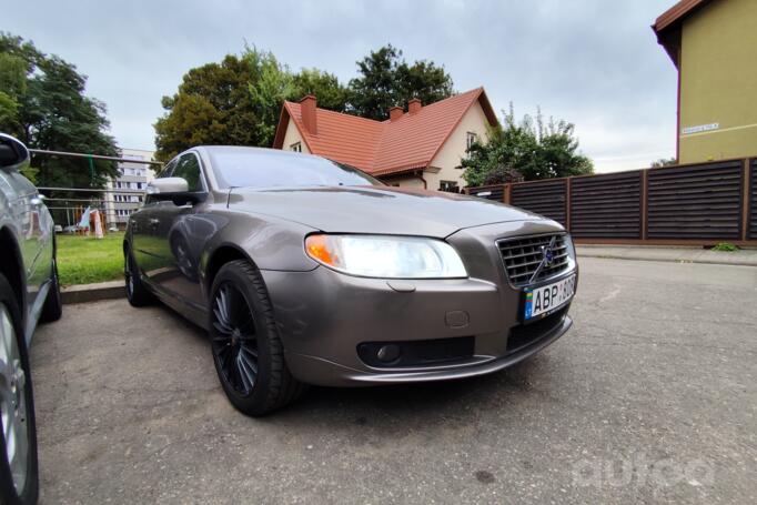 Volvo S80 2 generation Sedan