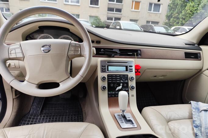 Volvo S80 2 generation Sedan