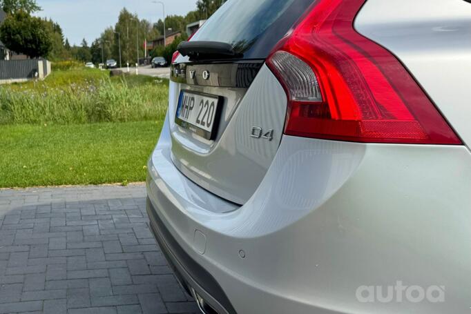 Volvo V60 1 generation [restyling] wagon 5-doors