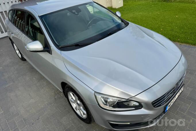 Volvo V60 1 generation [restyling] wagon 5-doors
