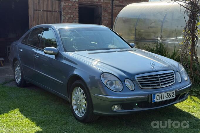 Mercedes-Benz E-Class W211 Sedan