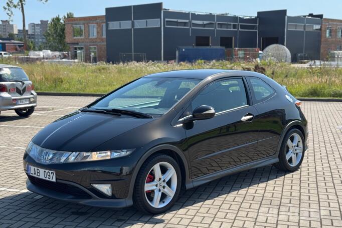 Honda Civic 8 generation Type-S hatchback 3-doors