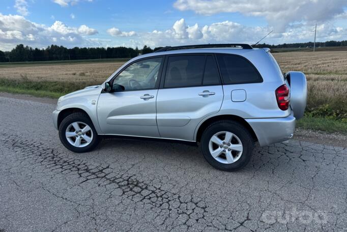 Toyota RAV 4 2 generation (XA20)