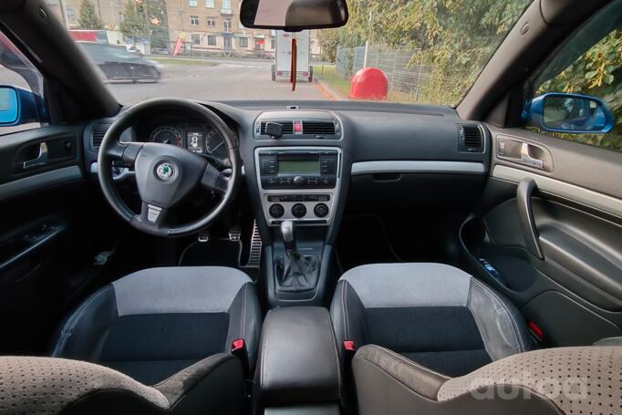 Skoda Octavia RS A5 liftback 