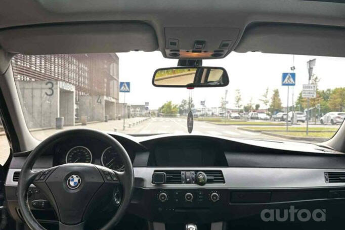 BMW 5 Series E60/E61 Touring wagon