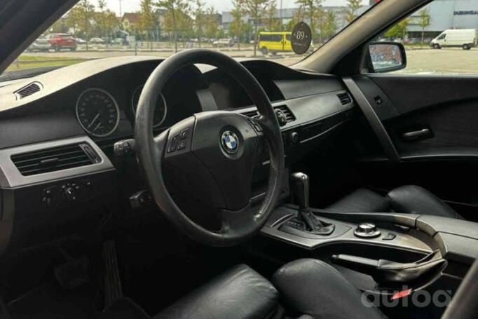 BMW 5 Series E60/E61 Touring wagon