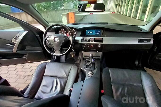 BMW 5 Series E60/E61 Touring wagon