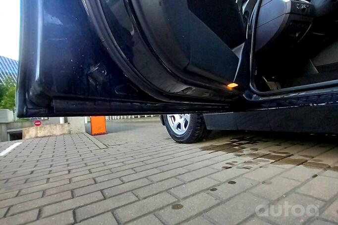 BMW 5 Series E60/E61 Touring wagon