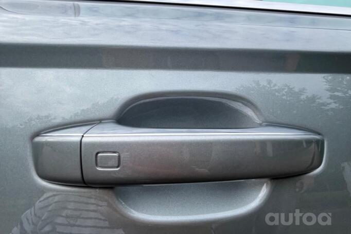 Audi A6 4G/C7 Avant wagon 5-doors
