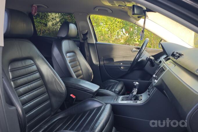 Volkswagen Passat B6 wagon 5-doors