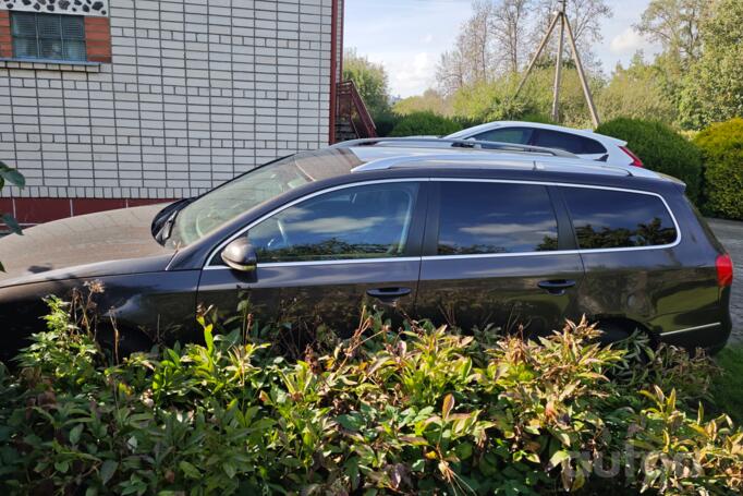 Volkswagen Passat B6 wagon 5-doors