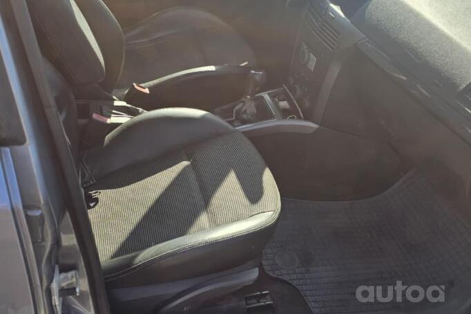 Opel Astra H Hatchback