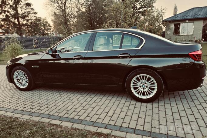 BMW 5 Series F07/F10/F11 Sedan