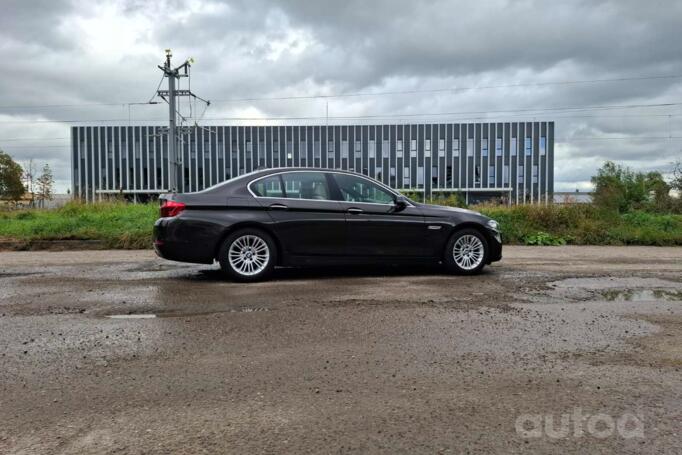 BMW 5 Series F07/F10/F11 Sedan