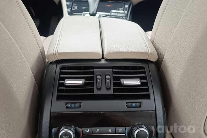 BMW 5 Series F07/F10/F11 Sedan