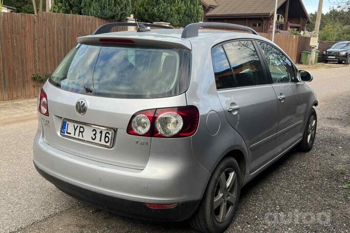 Volkswagen Golf Plus 1 generation