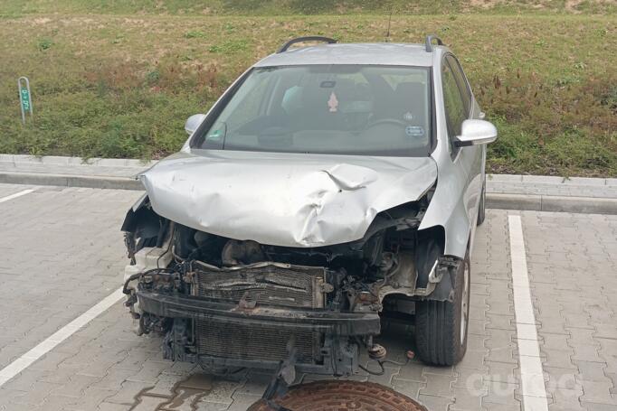 Volkswagen Golf Plus 1 generation