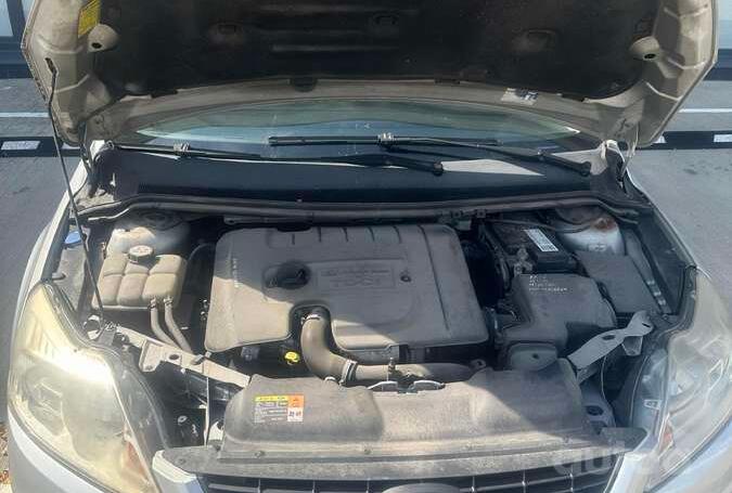 Ford Focus 2 generation Hatchback 5-doors