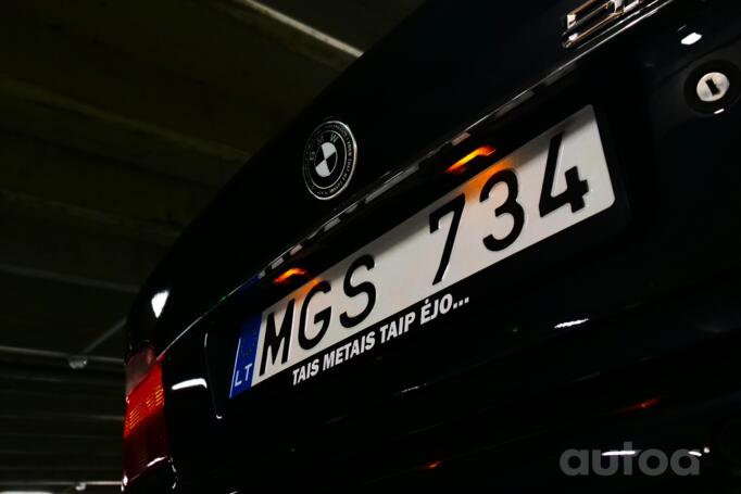 BMW 5 Series E39 Sedan 4-doors
