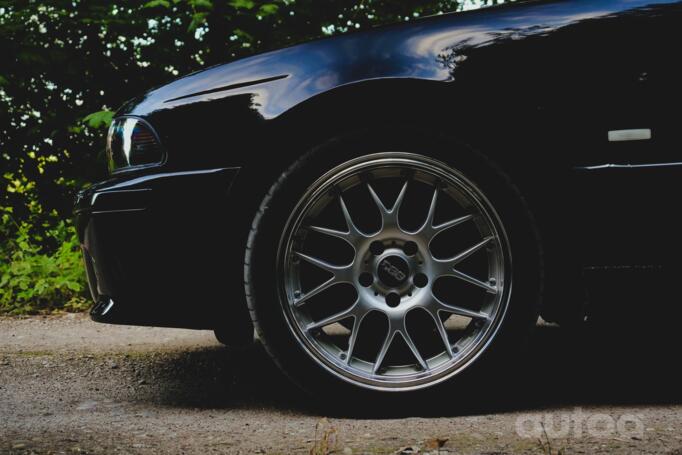 BMW 5 Series E39 Sedan 4-doors