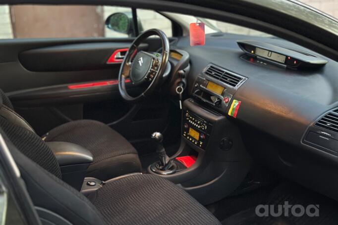 Citroen C4 1 generation Hatchback 3-doors